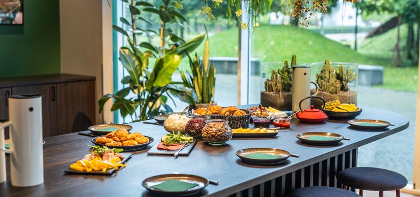 Web Thenote RAISFOTO C1 0409