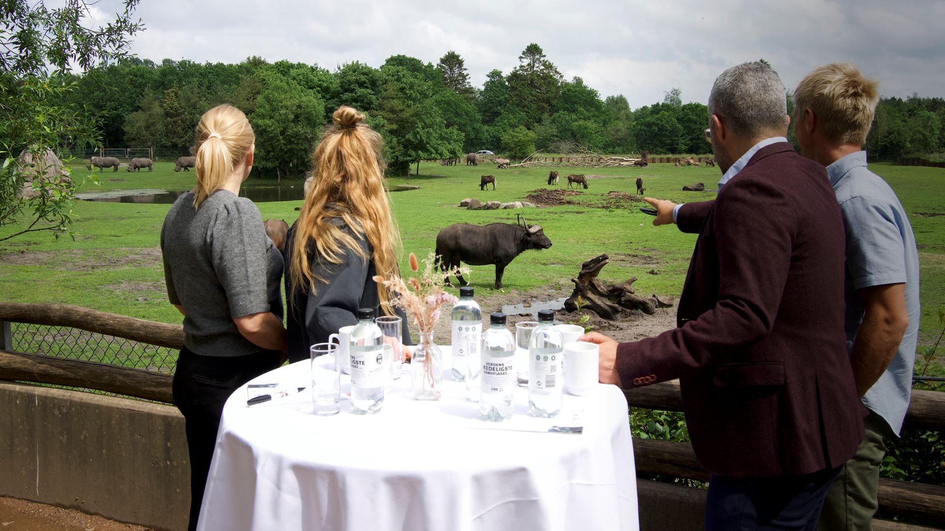 24855 Meetingvejle Hero WEB 19020X1080px3